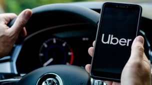 Táxi e Uber em condomínio